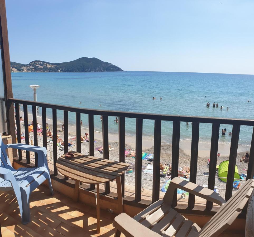 Hotel Chanteplage Saint-Cyr-sur-Mer Bagian luar foto